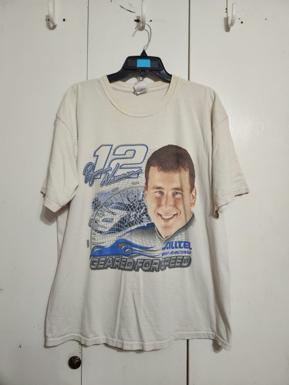 Vintage Ryan Newman 12 Alltel Racing Shirt XL NASCAR Dodge Graphic Distressed